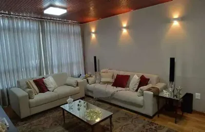 Apartamento com área de 110m², com 03 quartos, 01 vaga, no bairro funcionários.
