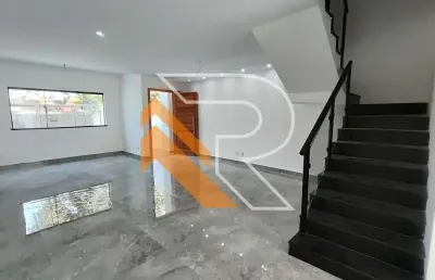 Casa com 4 quartos à venda na rua doutor francisco cazes, piratininga, niterói, 131 m2 por r$ 839.000