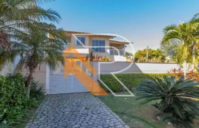 Casa com 5 quartos à venda na rua jornalista luiz fernando miguel, camboinhas, niterói, 600 m2 por r$ 5.500.000