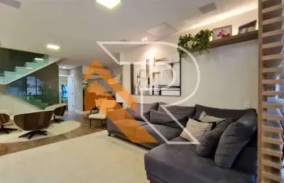 Casa em condomínio fechado com 4 quartos à venda na rua doutor armando sá couto, itaipu, niterói, 172 m2 por r$ 1.700.000