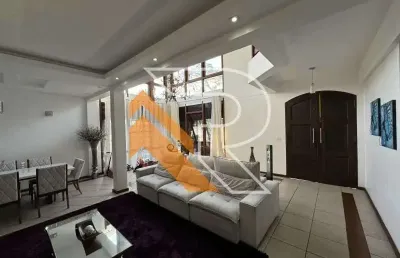 Casa em condomínio fechado com 5 quartos à venda na avenida professor florestan fernandes, camboinhas, niterói, 563 m2 por r$ 2.840.000