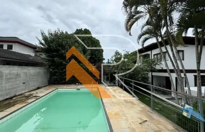 Casa em condomínio fechado com 6 quartos à venda na rua juriti, itaipu, niterói, 424 m2 por r$ 2.300.000