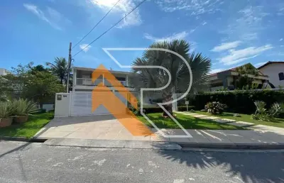 Casa com 6 quartos à venda na rua professora beatriz pereira das neves, camboinhas, niterói, 602 m2 por r$ 6.500.000