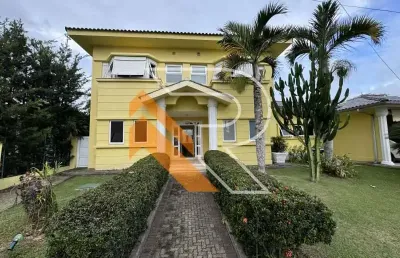 Casa em condomínio fechado com 6 quartos à venda na loteamento aldeia de itaipu, itaipu, niterói, 382 m2 por r$ 2.200.000