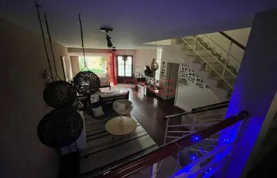 Sobrado à venda no jd. floresta, 1.800.000, com 360m2 - 3 dorms sendo 3 suítes 3 vagas  3  de ásala
