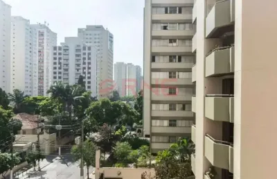 Apto à venda em moema 1.100.000, . 60m2. 2 dorms 1 suíte sala cozinha banheiro área de serviço vaga.