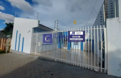 Casa com 2 quartos à venda no Centro, Cascavel 