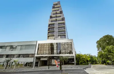 Edifício comercial de alto padrão no boa vista/cabral - salas disponíveis a poucos minutos do centro cívico