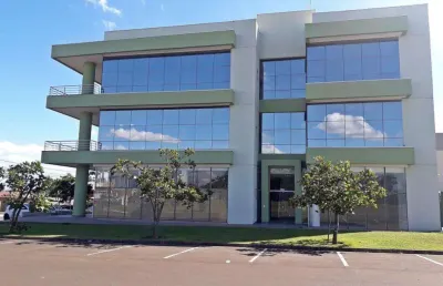 Aluguel de sala comercial de alto padrão no edifício emanuel center