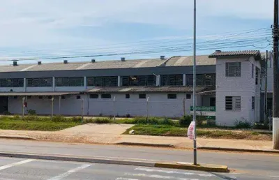 Excelente pavilhão de esquina para aluguel na entrada de gravataí
