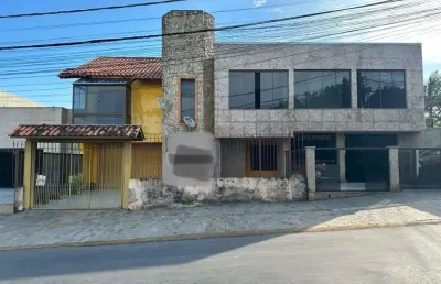 Ampla residência comercial no bairro salgado filho: conforto e versatilidade no centro de gravataí