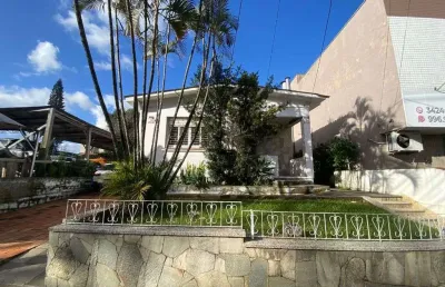 Ampla casa comercial na avenida josé loureiro da silva: aluguel fácil, online e sem fiador!