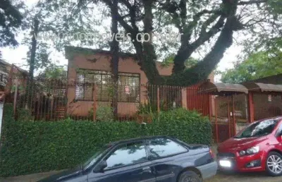 Casa comercial espaçosa no centro - ideal para clínica ou estética