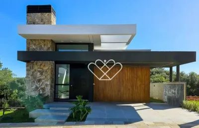 Casa de alto padrão à venda no condomínio villa lucchesi