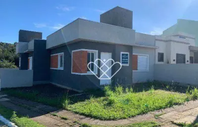 Invista no seu futuro: casa em construção com 2 dormitórios e 2 vagas para carros!