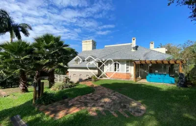 Casa de alto padrão com suítes, piscina e varanda gourmet no condomínio paragem verdes campos