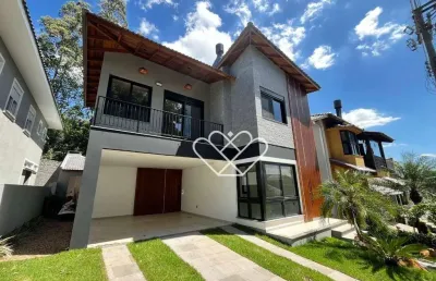 Casa de alto padrão no condomínio reserva da aldeia com piscina e área gourmet