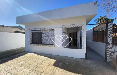 Casa com 2 dormitórios para alugar no bairro vila carlos antônio wilkens