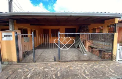 Seu novo lar: charmosa casa com quintal e churrasqueira no bairro santa cruz