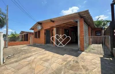 Casa ampla e aconchegante com varanda gourmet no barnabé