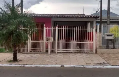 Casa mobiliada com área de lazer completa no bairro bom sucesso