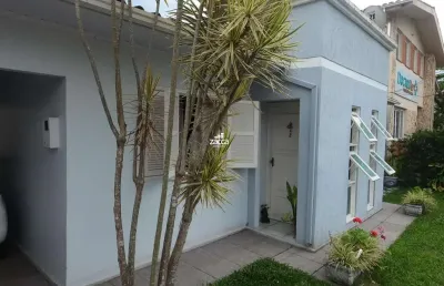 Casa para venda em sombrio, centro, 3 dormitórios, 1 suíte, 1 banheiro, 2 vagas