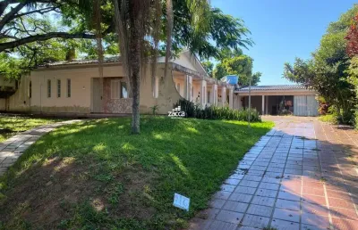 Casa para venda em sombrio, centro, 3 dormitórios, 1 suíte, 1 banheiro, 3 vagas
