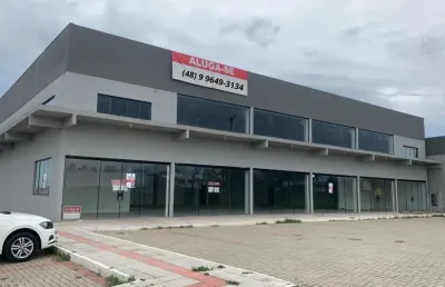Sala comercial para locação em sombrio, são pedro, 3 banheiros