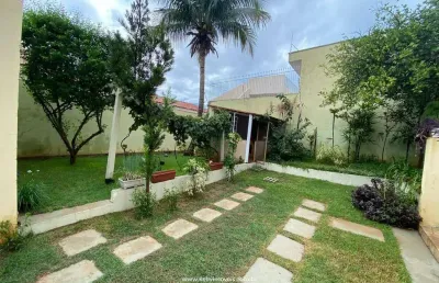 Casa com 4 quartos à venda no Jardim Paulista, Presidente Prudente 