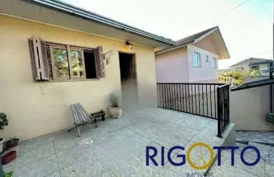 Casa com 3 quartos à venda no forqueta, caxias do sul  por r$ 450.000