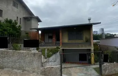 Casa com 3 quartos à venda no salgado filho, caxias do sul  por r$ 650.000