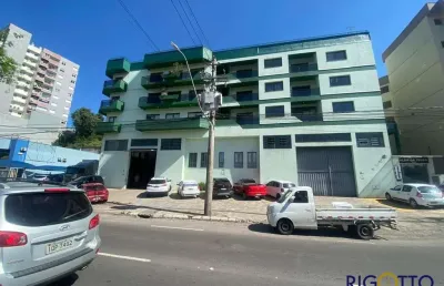 Sala comercial para alugar no universitário, caxias do sul  por r$ 900