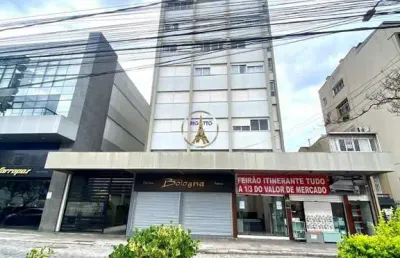 Apartamento com 3 quartos para alugar no são pelegrino, caxias do sul  por r$ 1.800