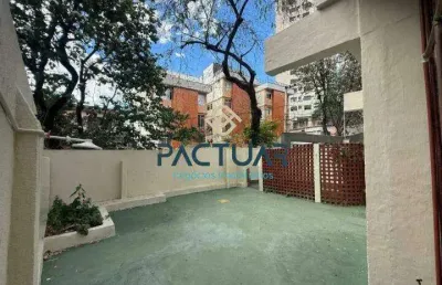 Casa com 2 quartos para alugar na Rua Abre Campo, 103, Santo Antônio, Belo Horizonte