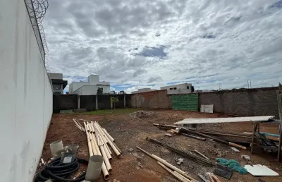 Terreno a venda na zona sul de uberlândia, ao lado do condomínio splendido