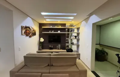 Lindo apartamento a venda no bairro jardim botânico, montado com planejados