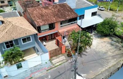 Duplex 147m2, 3 quartos, suíte, planejados em colina de laranjeiras - serra/es