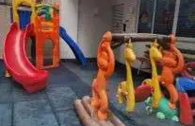 Apartamento com 3 quartos para alugar na Rua Goiânia, Itapuã, Vila Velha
