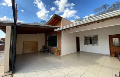Casa com 3 quartos à venda na Rua Ondina Pontes Richetti, 27, Jardim Itália, Jundiaí