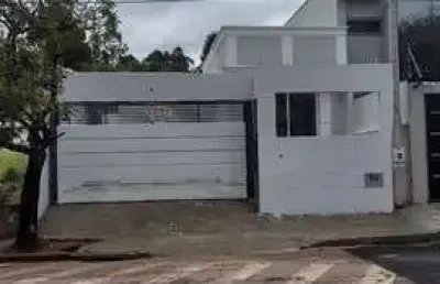 Casa com 3 quartos à venda na Rua Professora Albertina Fortarel, 81, Jardim Santa Adelaide, Jundiaí
