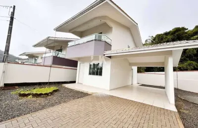 Casa com 2 quartos para alugar na Barra do Rio Cerro, Jaraguá do Sul 