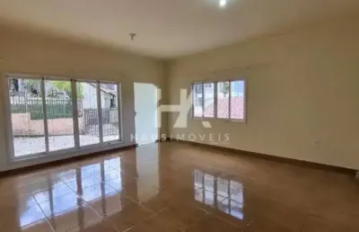 Casa com 3 quartos para alugar no Centro, Guaramirim 