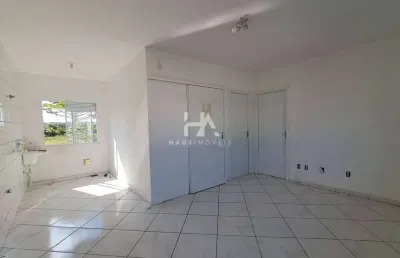 Apartamento com 2 quartos para alugar na Corticeira, Guaramirim 