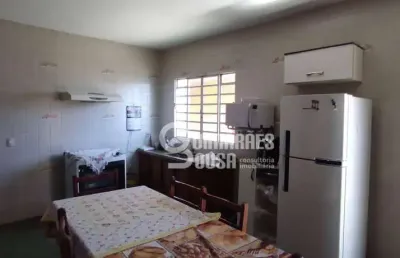 Casa com 4 quartos à venda na Avenida Narciso Marquesin, Jardim Vera Cruz, Jundiaí