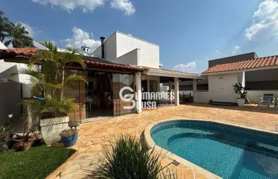 Casa com 3 dormitórios à venda, 330 m² por r$ 1.900.000,00 - centro - vinhedo/sp