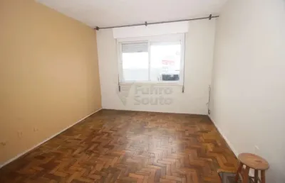 Apartamento de 3 dormitórios no edifício residencial janaína - pelotas/rs