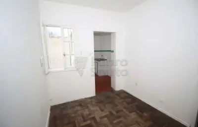 Apartamento com 1 quarto para alugar na Rua Quinze de Novembro, 16823942, Centro, Pelotas