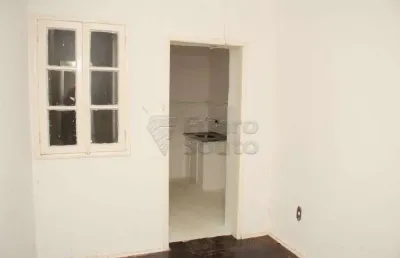 Apartamento com 1 quarto para alugar na Rua Quinze de Novembro, 16823942, Centro, Pelotas