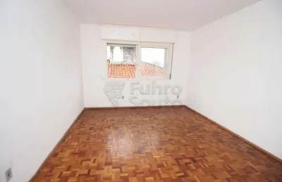 Apartamento com 3 quartos para alugar na Rua Leonardo Colares, A, 11833742, Centro, Pelotas