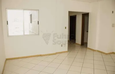 Apartamento com 3 quartos para alugar na Rua Santa Cruz, 118734402, Centro, Pelotas